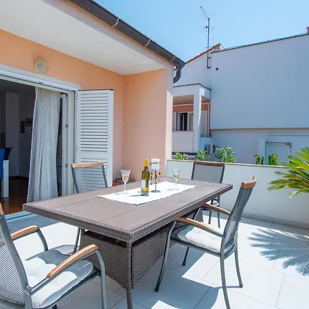 Apartman Summer In Mandre